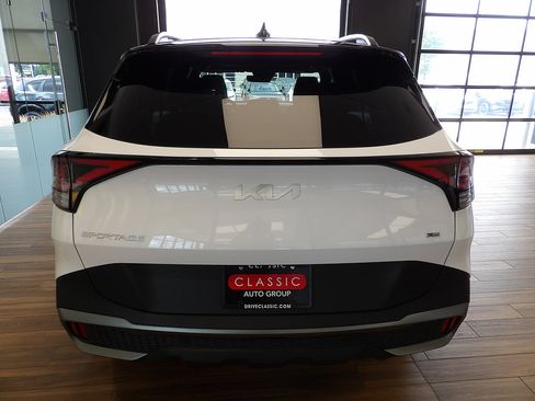 Used 2023 Kia Sportage X-Pro AWD/4WD image 7