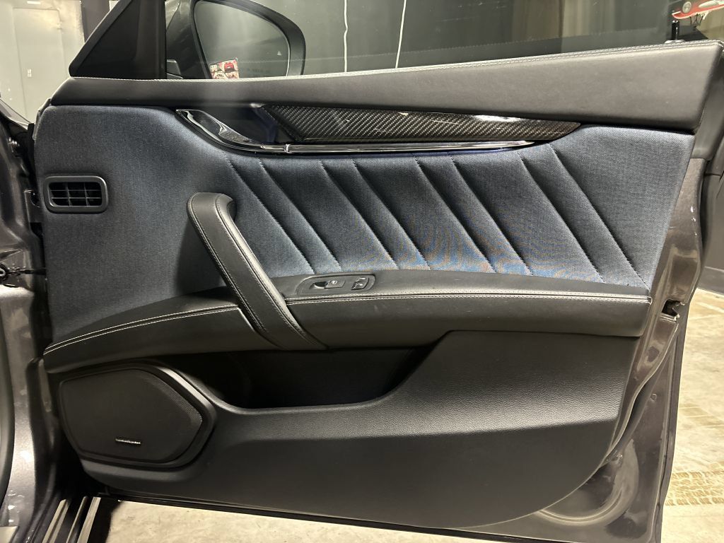 Used 2018 Maserati Quattroporte S GranLusso RWD image 50