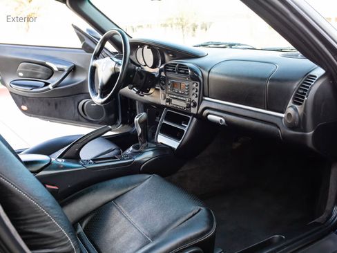 Used 2004 Porsche Boxster RWD image 11
