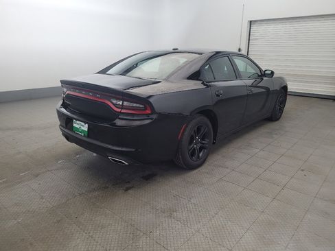 Used 2021 Dodge Charger SXT w/ Leather Interior Group image 9
