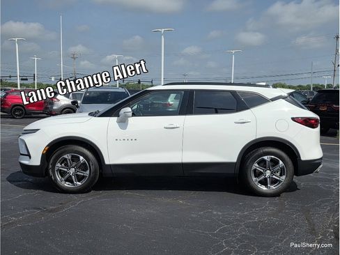 Used 2024 Chevrolet Blazer LT AWD/4WD image 5