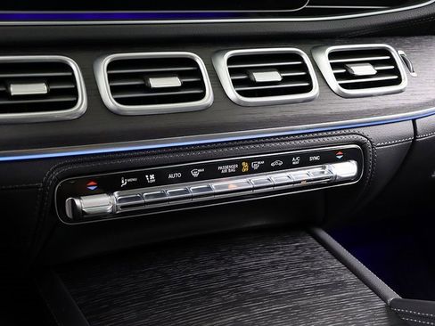 Certified 2025 Mercedes-Benz GLE 53 AMG 4MATIC image 27