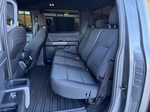 Used 2022 Ford F150 XLT w/ Equipment Group 302A High image 12