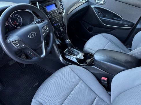 Used 2014 Hyundai Santa Fe Sport image 7