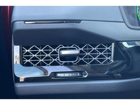 Certified 2025 Honda Accord Touring image 28