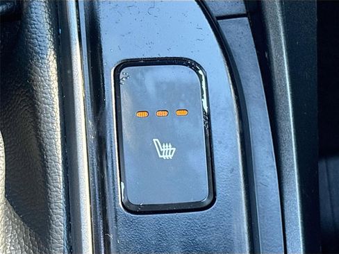 Used 2016 Hyundai Santa Fe SE image 20