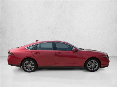 Used 2024 Honda Accord EX image 4