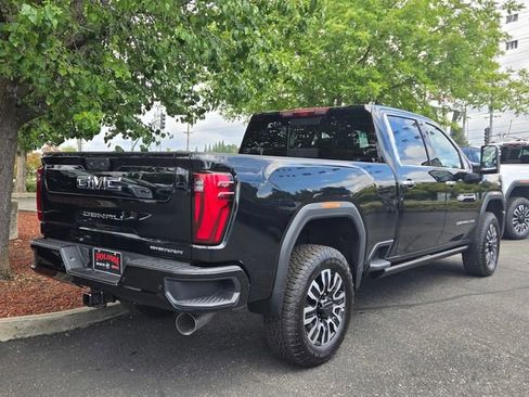 New 2026 GMC Sierra 2500 Denali Ultimate AWD/4WD image 4