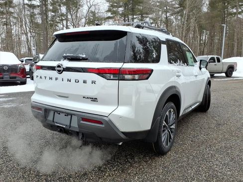 New 2026 Nissan Pathfinder Platinum w/ Cargo Package image 7