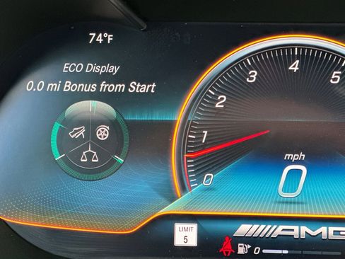 Used 2023 Mercedes-Benz GLC 43 AMG 4MATIC Coupe image 27