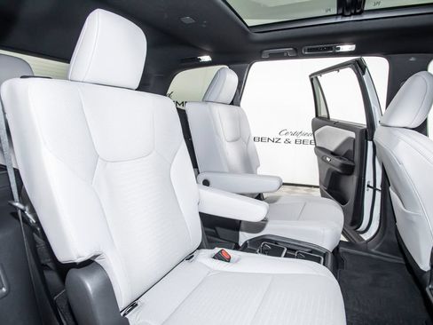Used 2026 Lexus TX 350 AWD w/ Technology Package image 19