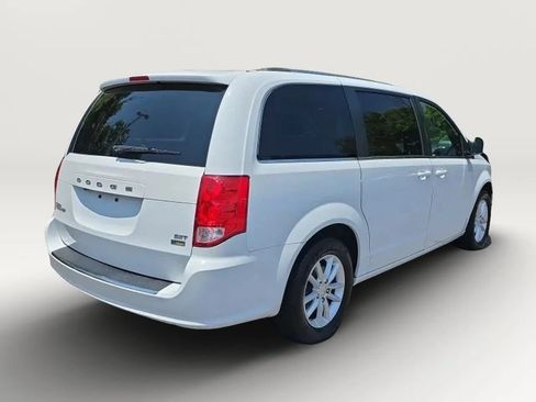 Used 2018 Dodge Grand Caravan SXT FWD image 7
