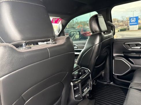 Used 2019 RAM 1500 Laramie image 21