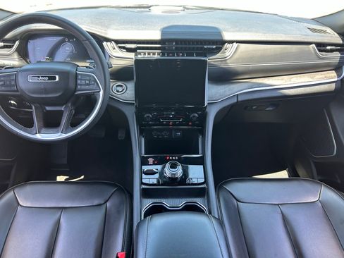 Used 2024 Jeep Grand Cherokee Limited 4xe AWD/4WD image 16