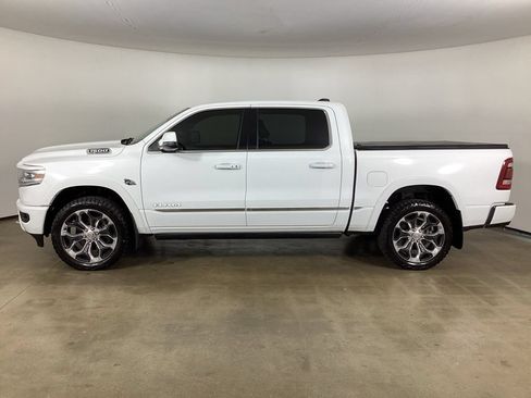 Used 2023 RAM 1500 Limited w/ Body Color Bumper Group AWD/4WD image 10