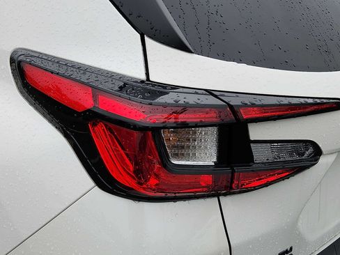 Certified 2026 Subaru Crosstrek 2.5i Premium AWD/4WD image 9
