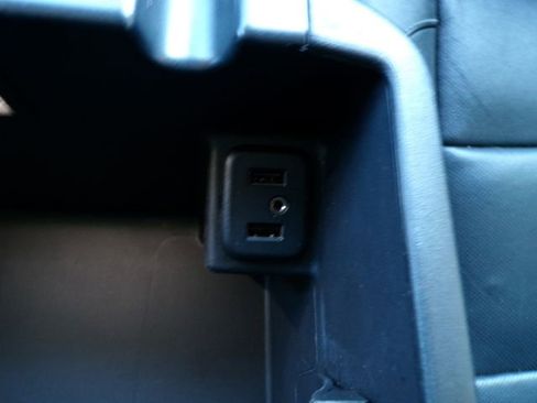 Used 2018 GMC Sierra 1500 SLT image 32