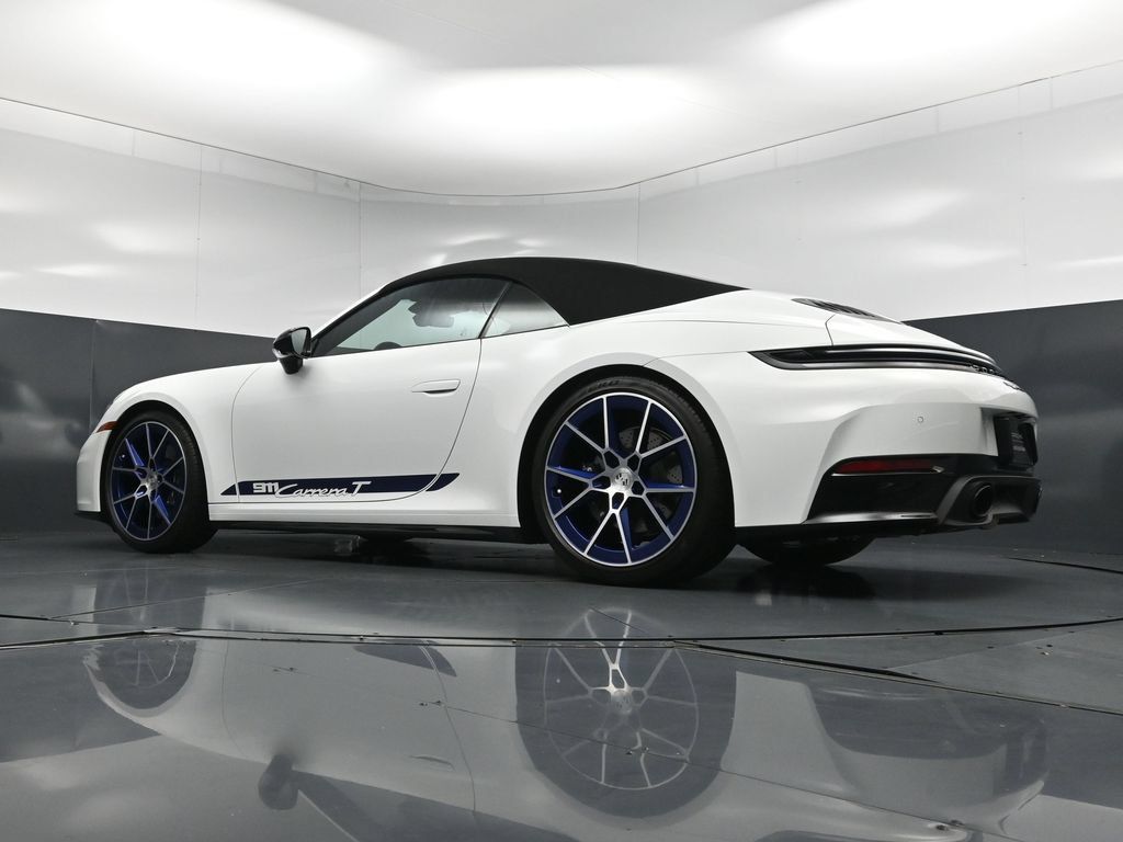 Certified 2026 Porsche 911 Carrera T RWD image 22