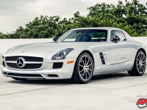 Used 2011 Mercedes-Benz SLS AMG Coupe image 59