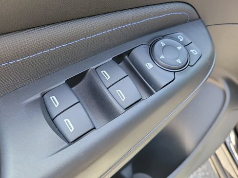 Used 2024 Buick Envista Sport Touring FWD image 29