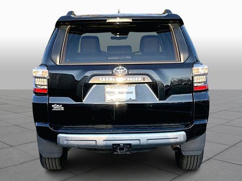 Certified 2024 Toyota 4Runner TRD Off-Road Premium image 5