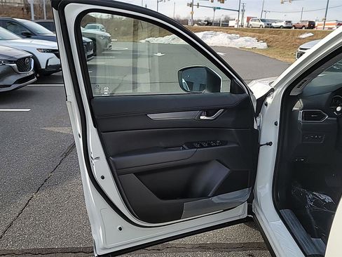 New 2025 MAZDA CX-5 AWD 2.5 S w/ Preferred Package image 18
