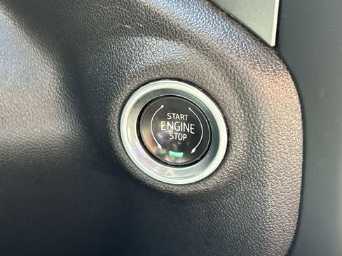 Used 2020 Chevrolet Silverado 1500 LT Trail Boss image 30