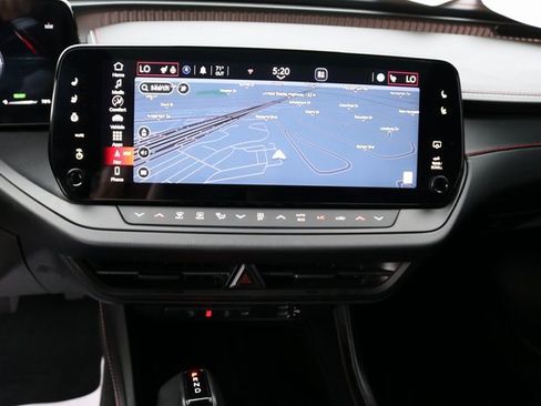 Used 2024 Dodge Charger R/T Scat Pack w/ Plus Group image 20