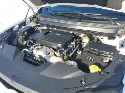 Used 2021 Jeep Cherokee Limited image 44