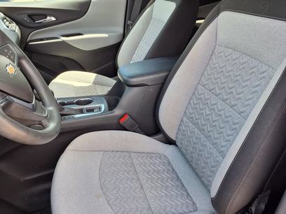 Used 2024 Chevrolet Equinox LS w/ LS Convenience Package