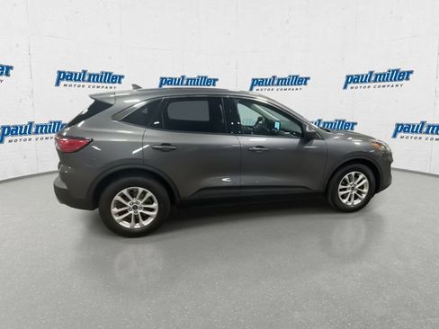 Used 2021 Ford Escape SE FWD image 11