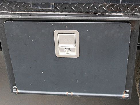 Used 2023 Chevrolet Silverado 3500 W/T image 7