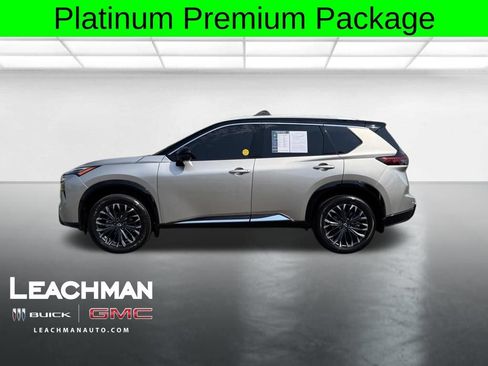 Used 2026 Nissan Rogue Platinum w/ Platinum Premium Package AWD/4WD image 2