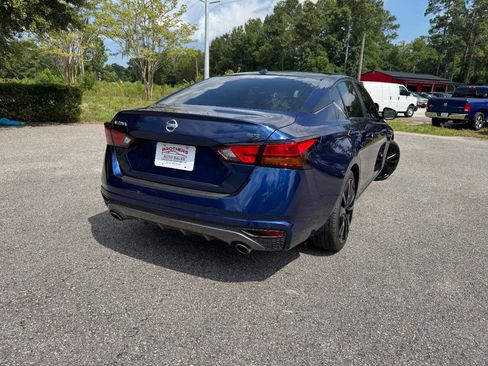 Used 2021 Nissan Altima 2.5 SR FWD image 35
