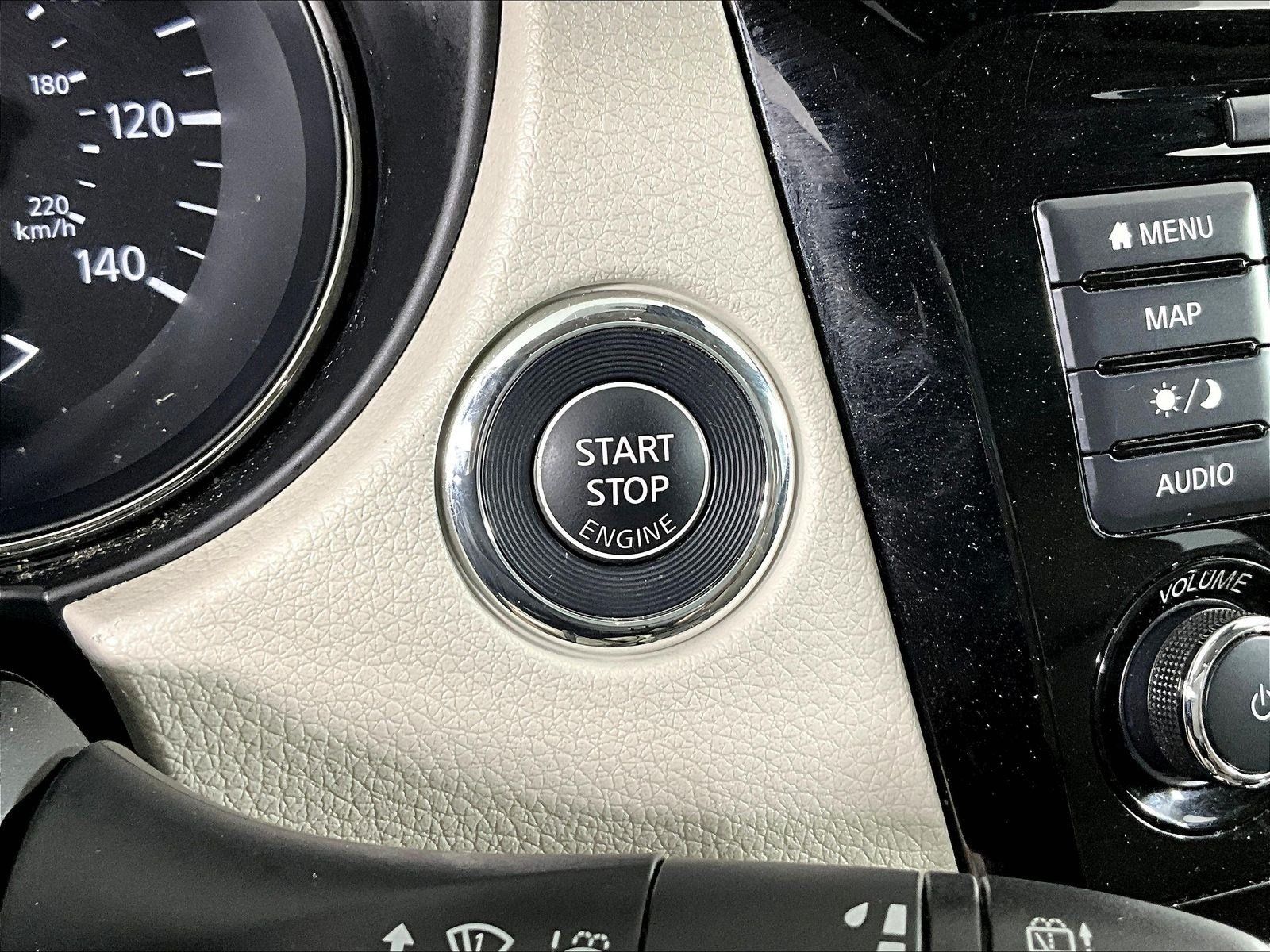 Certified 2022 Nissan Rogue Sport SL w/ Premium Package AWD/4WD image 39