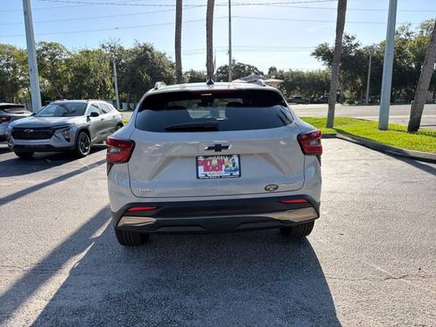 New 2026 Chevrolet Trax ACTIV w/ Driver Confidence Package FWD image 8