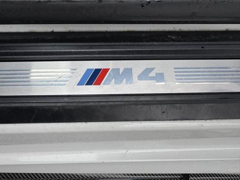 Used 2015 BMW M4 Coupe RWD image 30