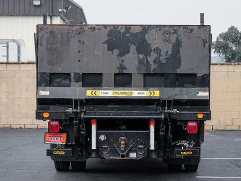 Used 2017 Ford F550 4x4 Crew Cab Super Duty image 7