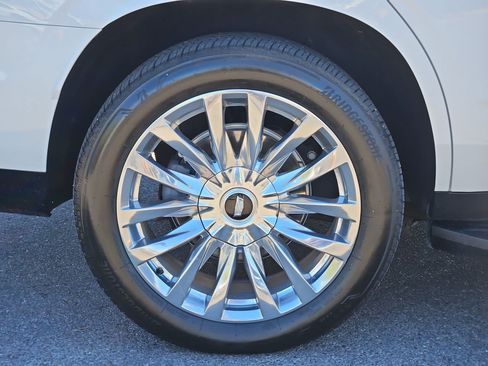 Certified 2024 Cadillac Escalade Premium Luxury w/ Performance Package AWD/4WD image 12