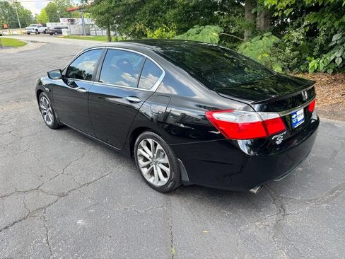 Used 2015 Honda Accord Sport image 3