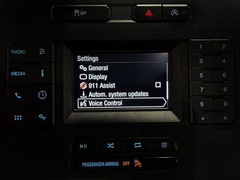 Used 2019 Ford F150 XL w/ Equipment Group 101A Mid RWD image 9