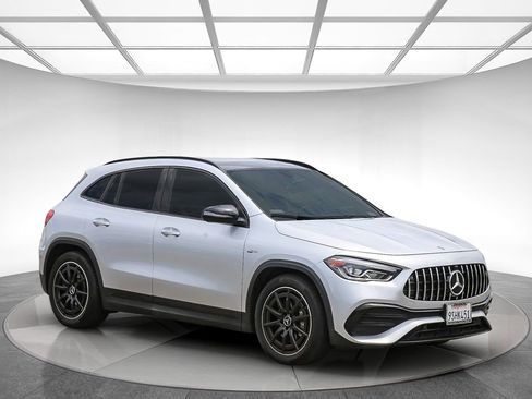 Certified 2022 Mercedes-Benz GLA 35 AMG 4MATIC image 4