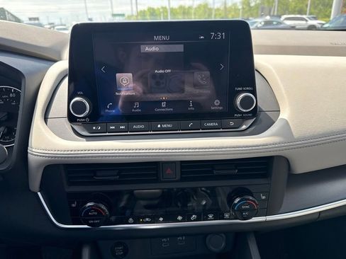 New 2026 Nissan Rogue SV AWD/4WD image 19