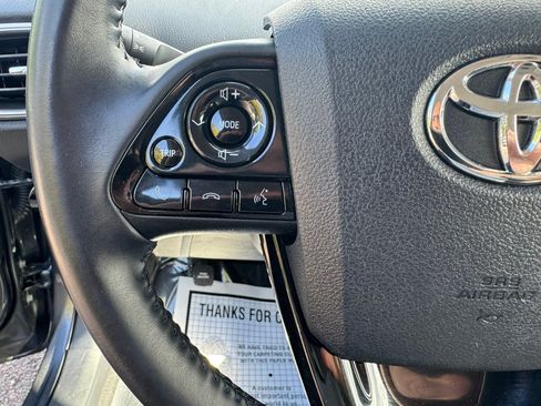 Used 2021 Toyota Prius Prime LE FWD image 18