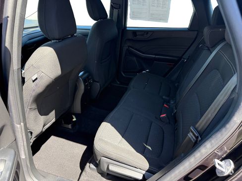 Certified 2025 Ford Escape Active FWD image 16