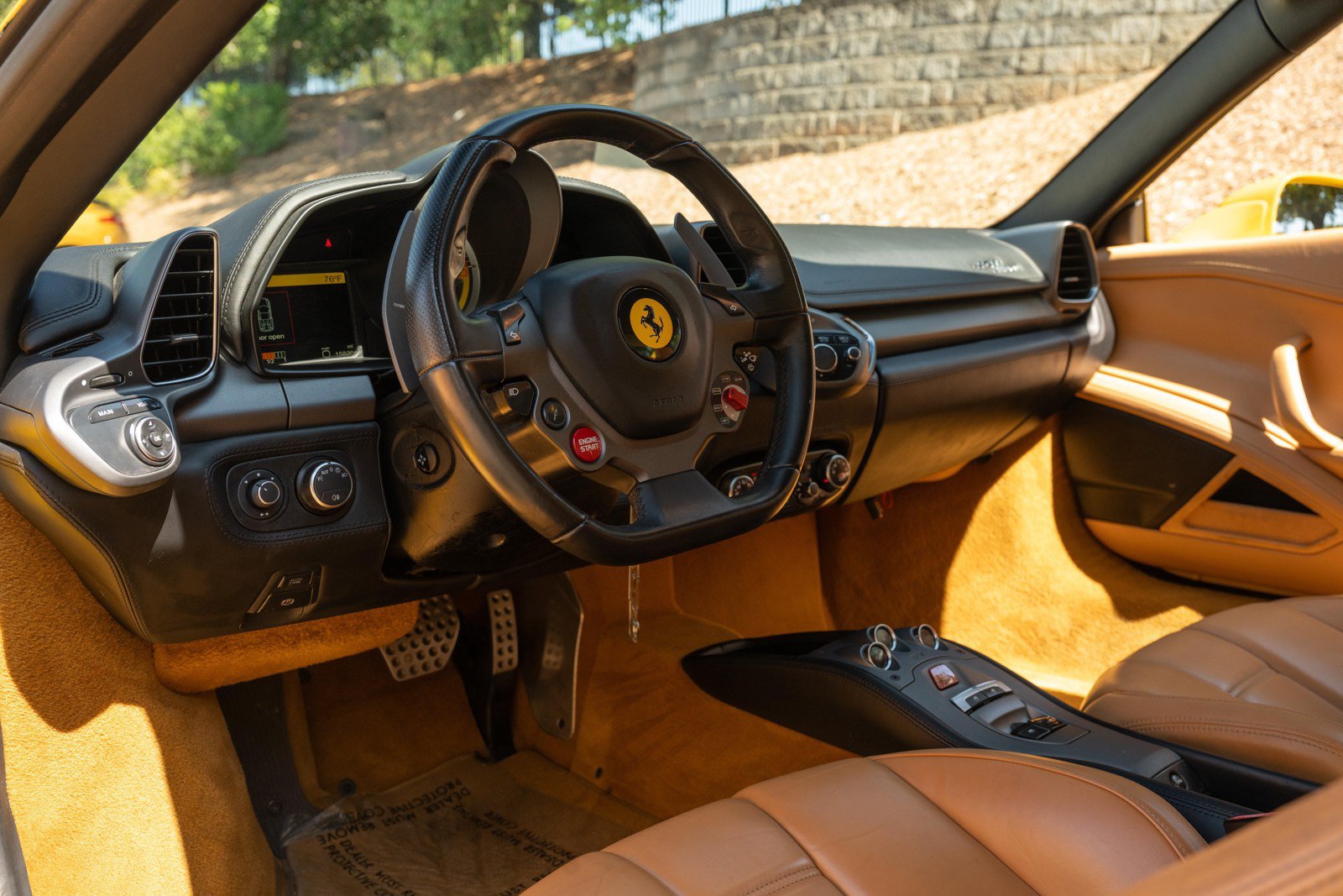 Used 2014 Ferrari 458 Spider RWD image 26