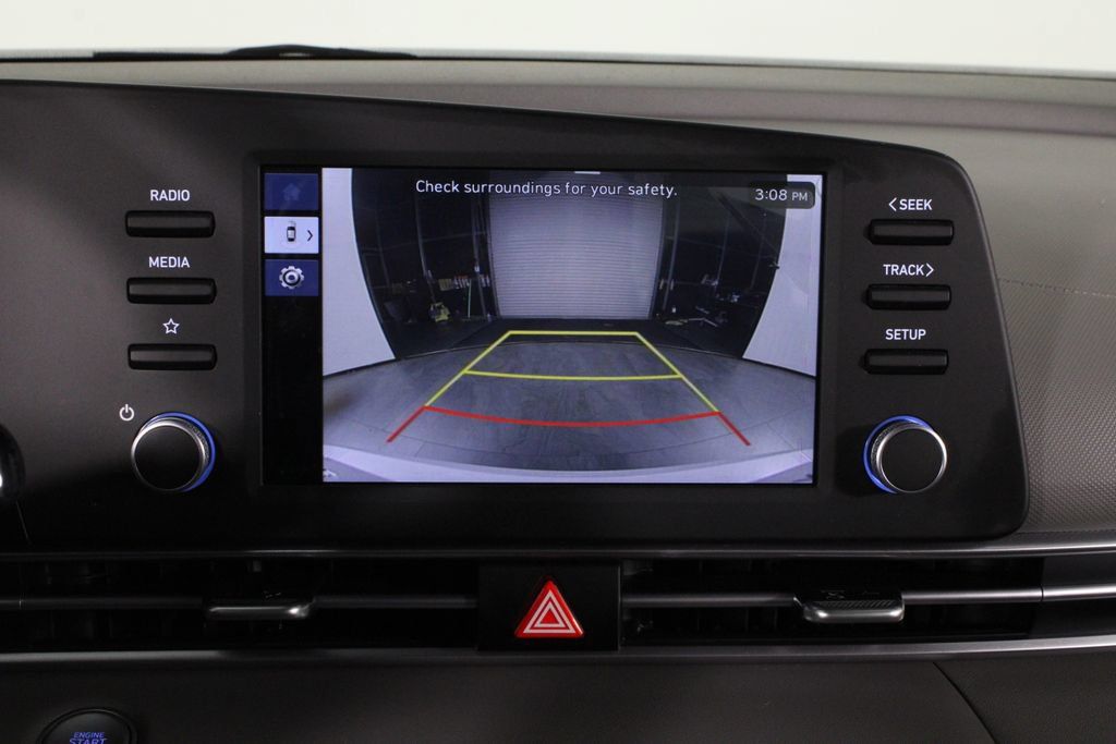 Certified 2025 Hyundai Elantra Sport FWD image 29