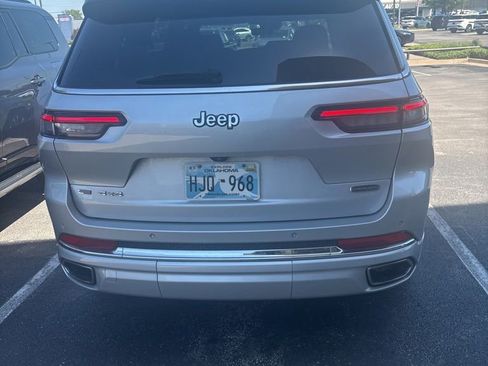 Used 2021 Jeep Grand Cherokee L Overland w/ Advanced Protech Group III AWD/4WD image 6
