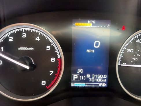 Used 2020 Subaru Forester Premium image 17