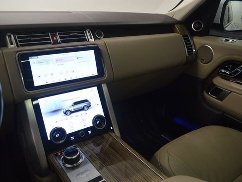 Used 2022 Land Rover Range Rover Westminster Edition image 25